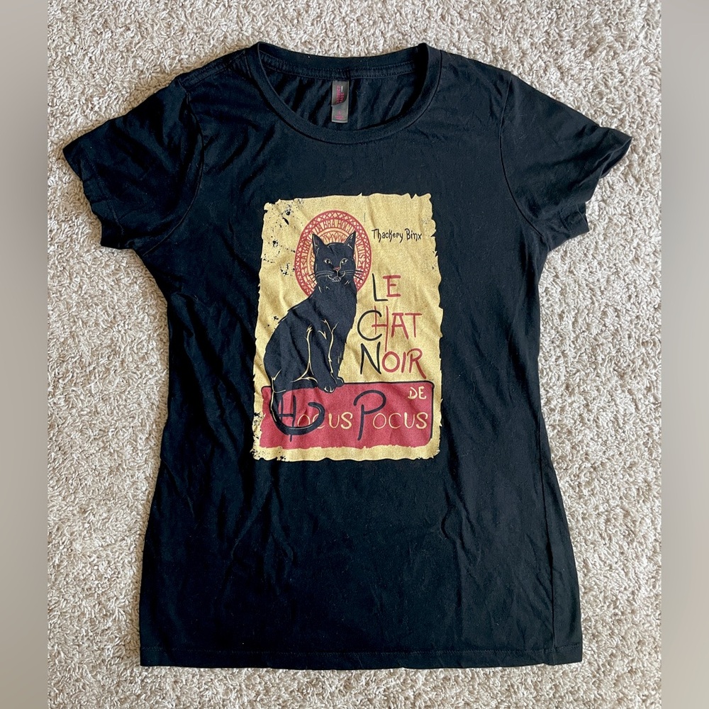 HOCUS POCUS Thackery Binx Sanderson Sisters Tshirt